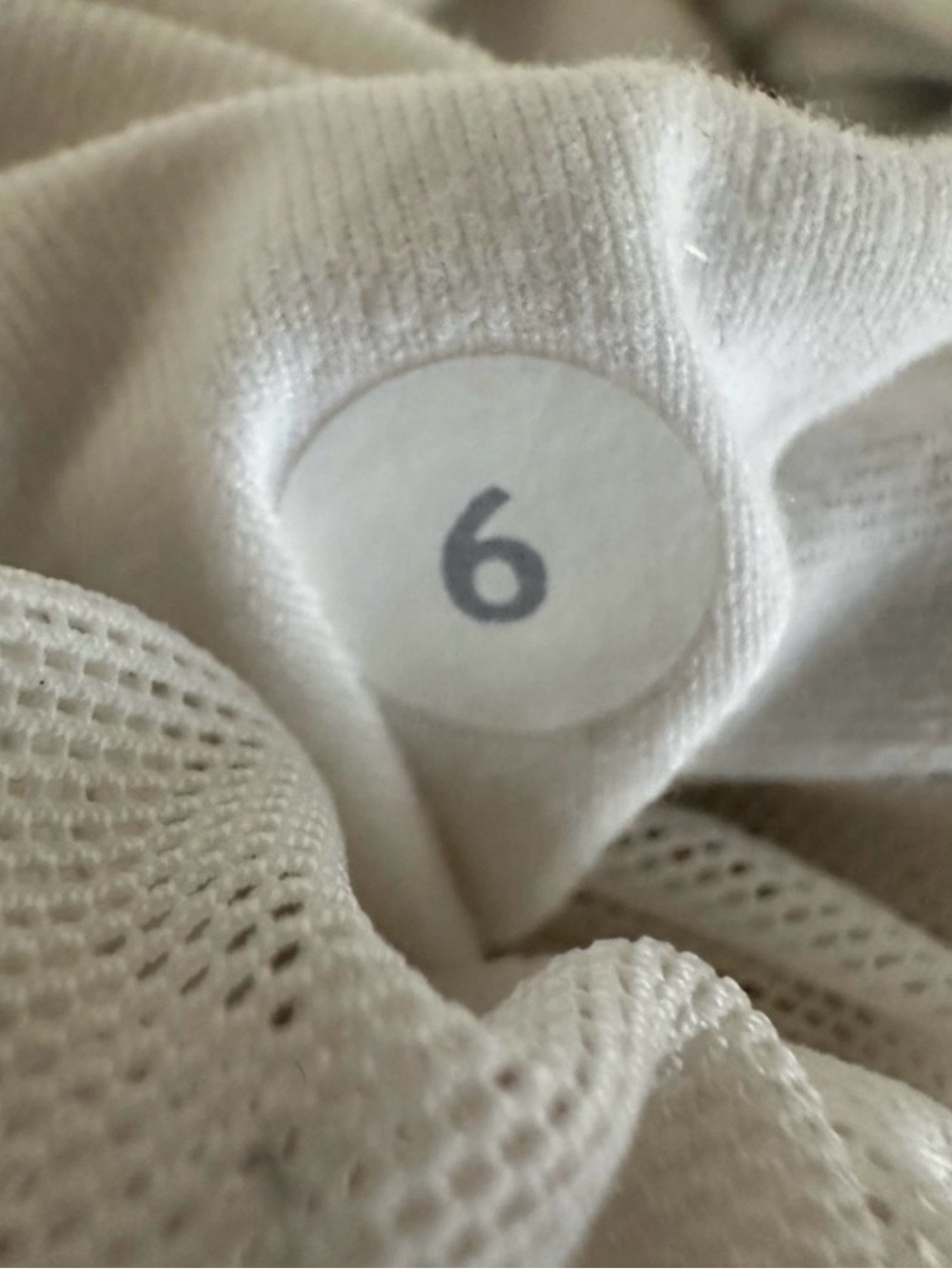 Lululemon Wind Runner Softshell Jacket Ruffle Detailing White | Size: 6 - Picture 11 of 16